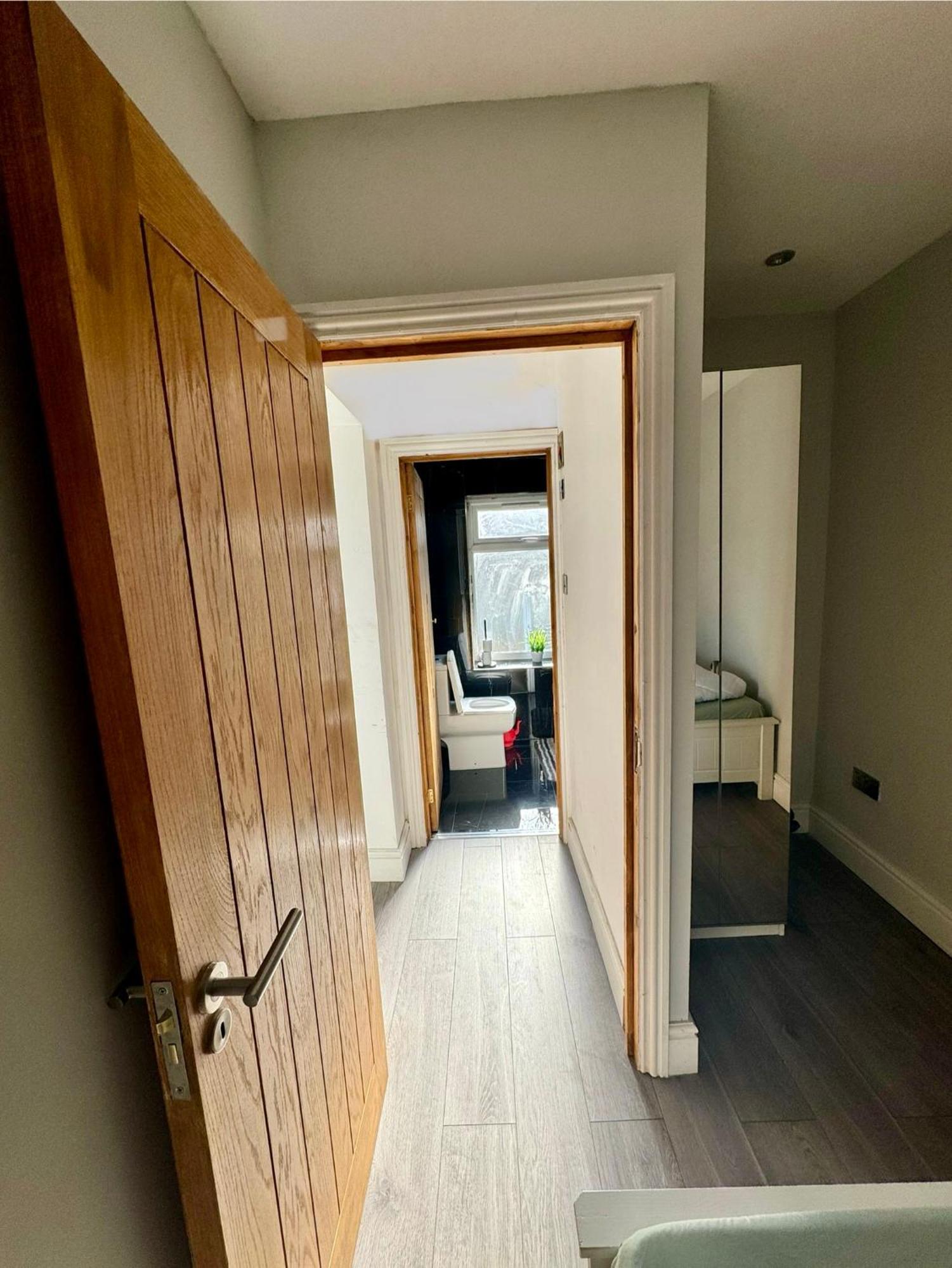 1 Bed With Kitchenette And Bathroom Oxford Exterior foto